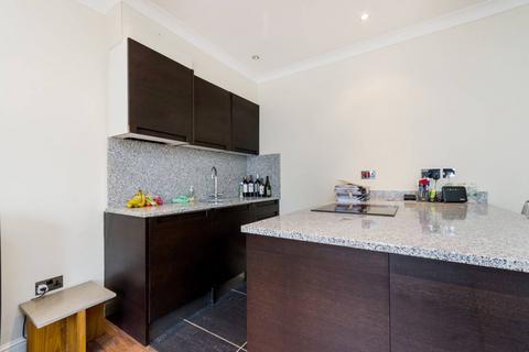 1 bedroom flat for sale, Pembridge Crescent, Notting Hill Gate, London, W11