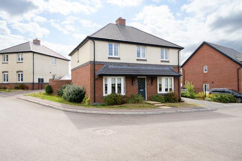4 bedroom detached house for sale, Swallow Road, Ross-On-Wye