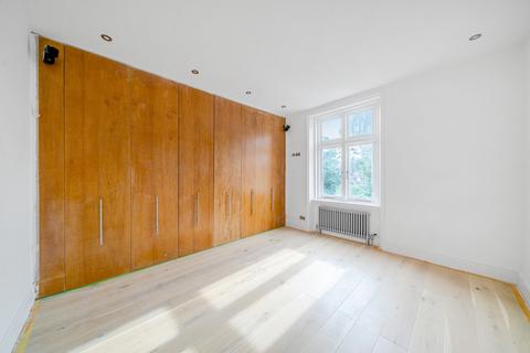 3 bedroom flat for sale, Crouch Hall Road, Crouch End, London, N8