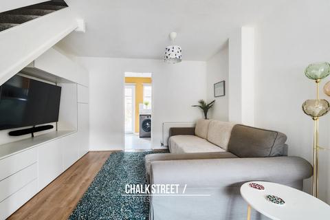 2 bedroom terraced house for sale, Copperfields Way, Harold Wood, RM3