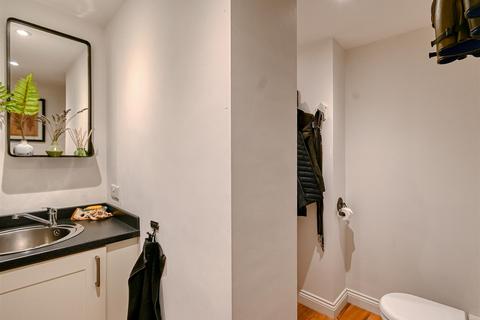 Iris Cottage, 5 Bull Ring, Claverley, Wolverhampton, WV5 7DT