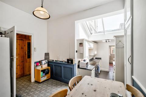 4 bedroom terraced house for sale, Wanstead Park Avenue, Aldersbrook