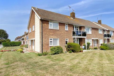 39 Harsfold Road, Rustington BN16