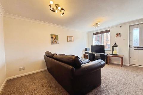 53 Falcon Way, Sleaford, NG34 7UA