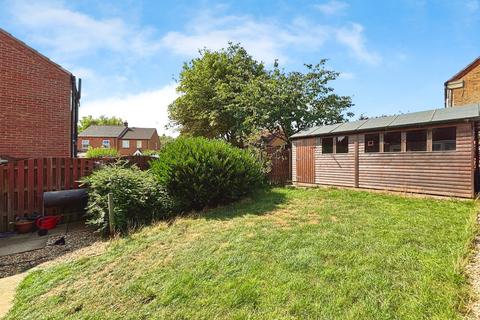 53 Falcon Way, Sleaford, NG34 7UA