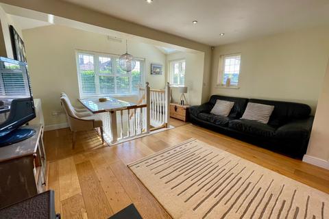 3 bedroom detached house for sale, Silver Lion Gardens, West Street, Lilley, Luton, LU2 8LH