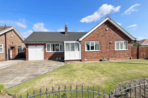 2 bedroom bungalow for sale, Coppice Avenue, Sale