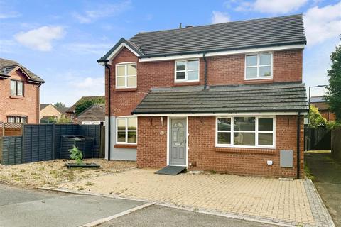 5 bedroom detached house for sale, Priory View, Hereford