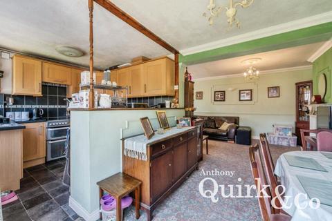 3 bedroom semi-detached house for sale, Hope Road, Canvey Island, SS8