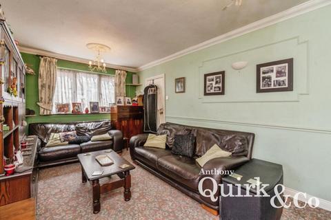 3 bedroom semi-detached house for sale, Hope Road, Canvey Island, SS8