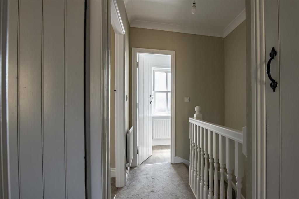 Davison Court Landscape -19.jpg