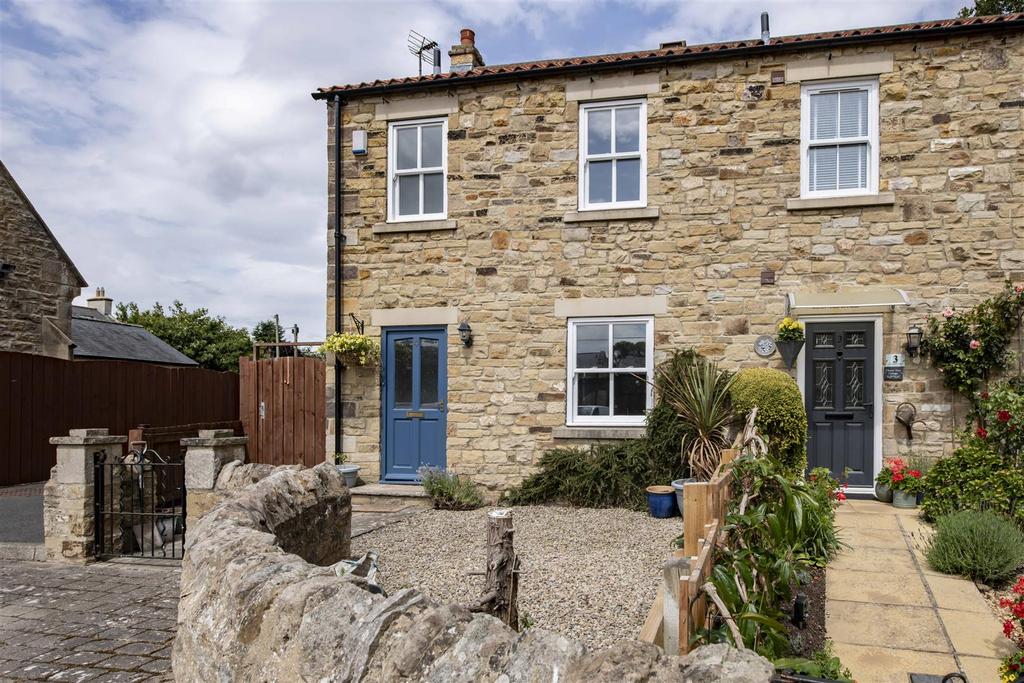 Davison Court Landscape -2.jpg