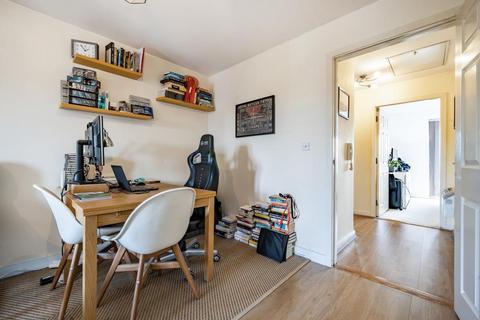 2 bedroom flat for sale, Banbury,  Oxfordshire,  OX16