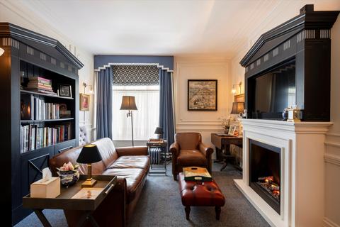 Dalmeny Court, 8 Duke Street, London, SW1Y