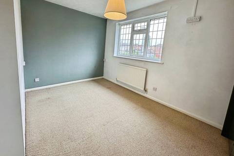 3 bedroom semi-detached house for sale, Nelson Drive, Hinckley LE10