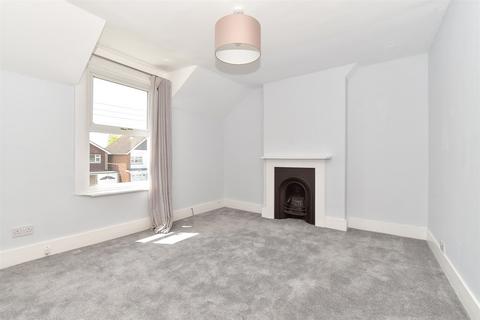 3 bedroom end of terrace house for sale, Blenheim Road, Littlestone TN28