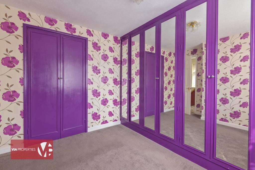 3 Bosanquet Road Hoddesdon via properties...