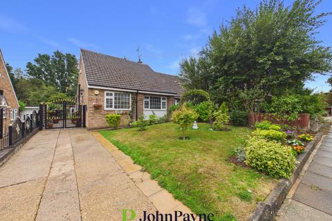2 bedroom bungalow for sale, Haddon End, Styvechale, Coventry, CV3