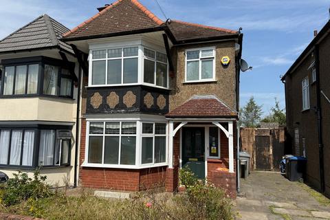 Grasmere Avenue, Wembley, HA9