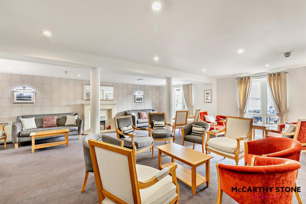 8582992-interior18-800.jpg