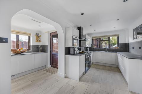 4 bedroom detached house for sale, Hereford HR2