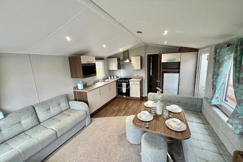 undefined, Willerby Seasons 2019 Cakes and Ale Holiday Park, Theberton IP16