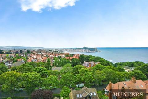 4 bedroom detached house for sale, Sea Cliff Road, Scarborough
