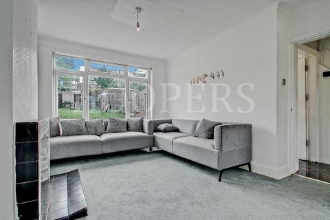 3 bedroom terraced house for sale, Crest Road, London, NW2