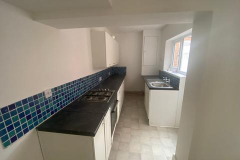 2 bedroom terraced house for sale, Grove Avenue, Teignmouth, TQ14