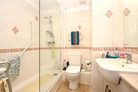 2 bedroom retirement property for sale, Whitley Road, Eastbourne