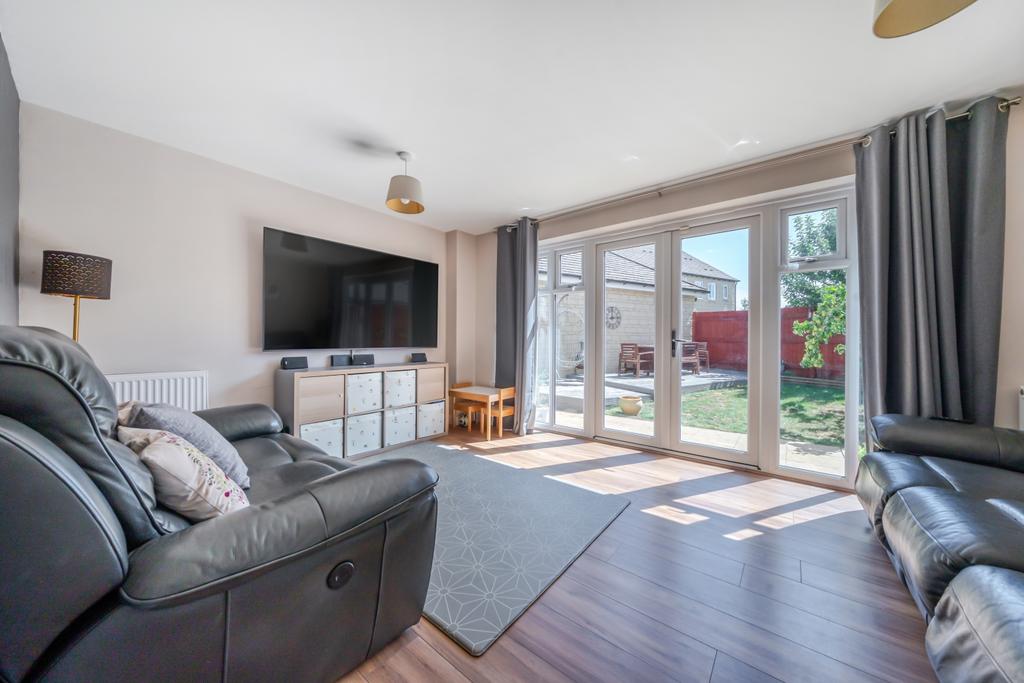 1334490-4-6895e88215146