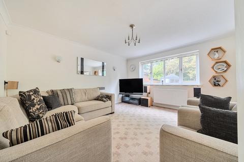 undefined, Danebury Gardens, Chandler's Ford, Eastleigh, Hampshire, SO53