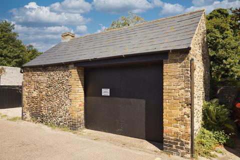 Carousel Cottage Clarendon Mews, Broadstairs, CT10 1RZ