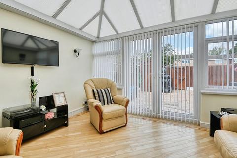 26 Kipling Rise, Tamworth, B79 8LX