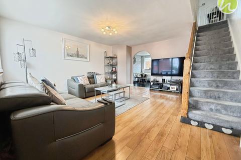 75 Brampton Close, Corringham, Stanford-le-hope, SS17 7NR