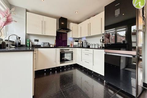 75 Brampton Close, Corringham, Stanford-le-hope, SS17 7NR