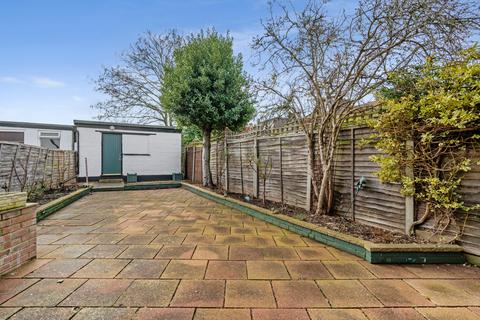undefined, Monkleigh Road, Morden SM4