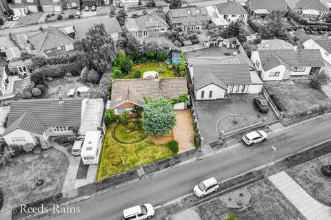 3 bedroom bungalow for sale, Middlehey Avenue, Prescot L34