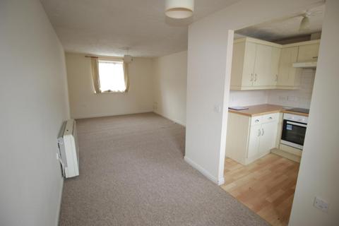 2 bedroom flat to rent, Meachen Road, Colchester CO2