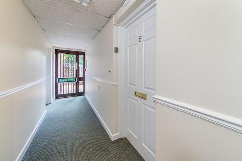 1 bedroom retirement property for sale, Caldecott Road, Abingdon OX14