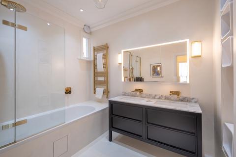2 bedroom terraced house for sale, Violet Hill, St John's Wood, London