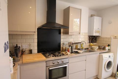 2 bedroom house to rent, Addison Street, Nottingham NG1