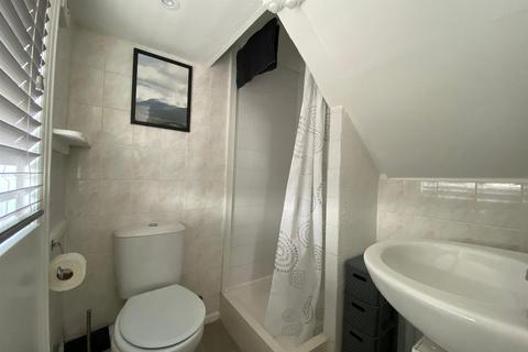 1 bedroom in a house share to rent, Victoria Road , Scarborough
