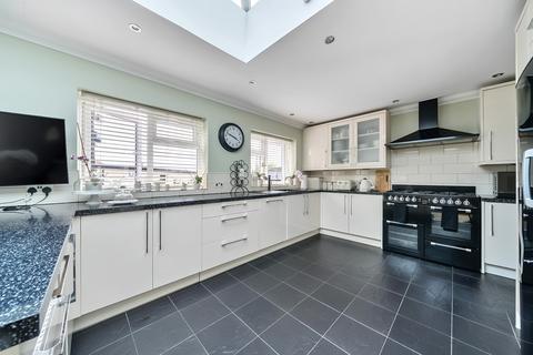 67 Totnes Road, Welling, DA16 1BU