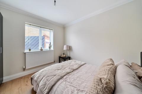 67 Totnes Road, Welling, DA16 1BU