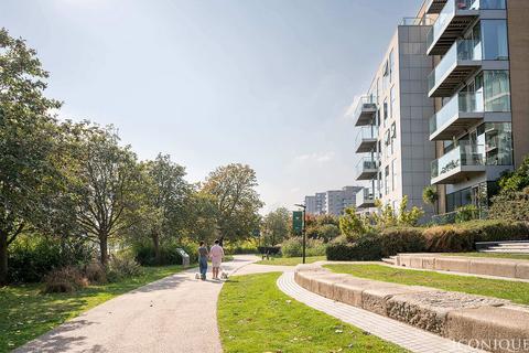 2 bedroom apartment for sale, Goodchild Road, London, N4 2