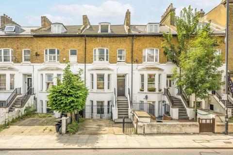 Trinity Road, London SW17
