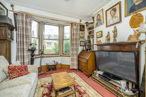 5 bedroom house for sale, Trinity Road, London SW17