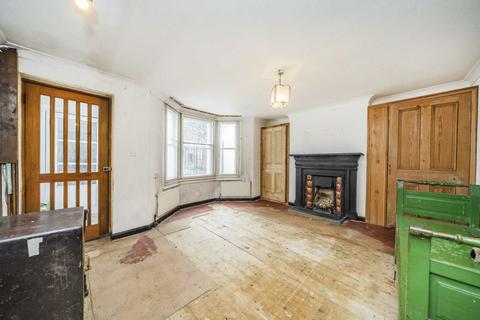 5 bedroom house for sale, Trinity Road, London SW17
