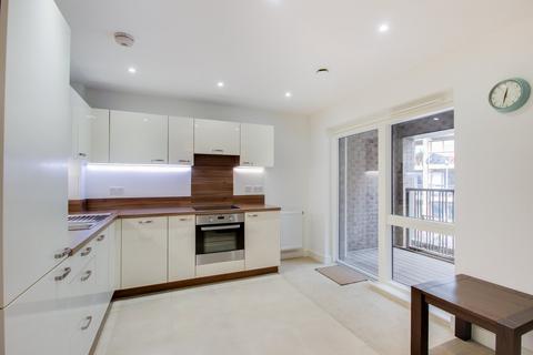 1 bedroom flat to rent, Adenmore Road, Catford, London, SE6